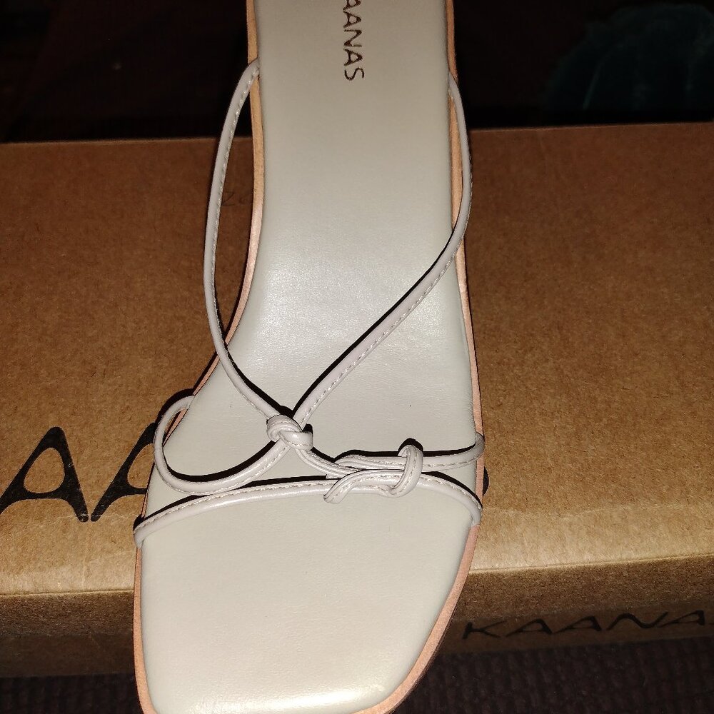 KAANAS AZUMA WEDGE SANDALS - Picture 4 of 11